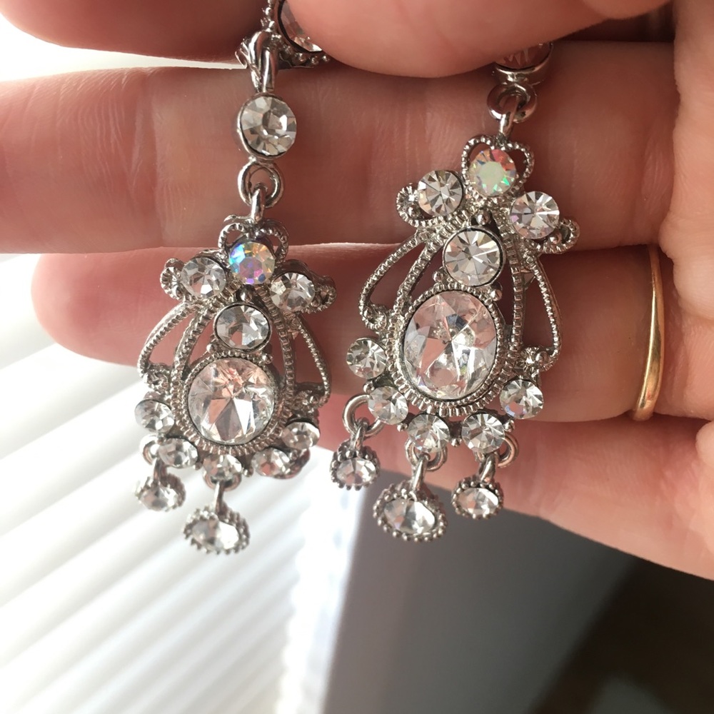 Gorgeous rhinestone earrings. Worn for one event